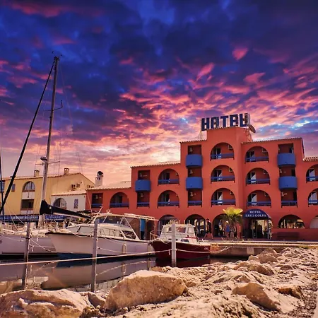 Cit'hotel Des 2 Golfs מלון