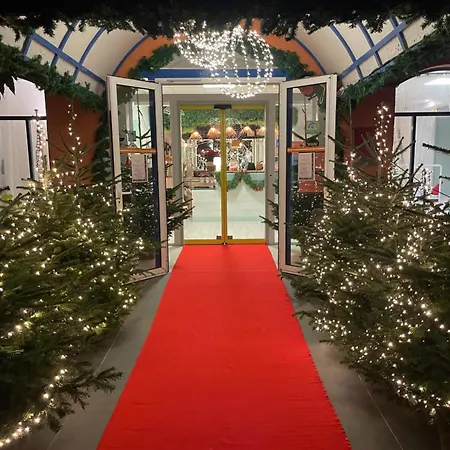 Cit'hotel Des 2 Golfs מלון 3*