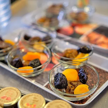 Cit'hotel Des 2 Golfs מלון