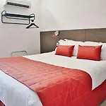 Cit'hotel Des 2 Golfs 호텔 루케이트