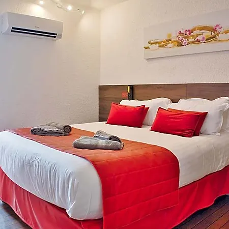 Cit'hotel Des 2 Golfs فندق 3*