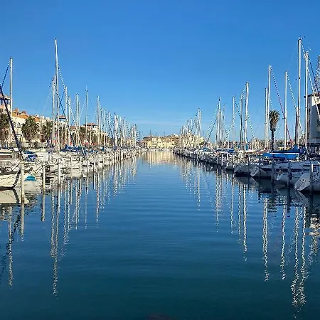 Cit'hotel Des 2 Golfs 3*